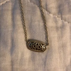 Kendra Scott necklace